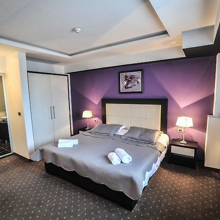 B&B Rose Vranje Bagian luar foto