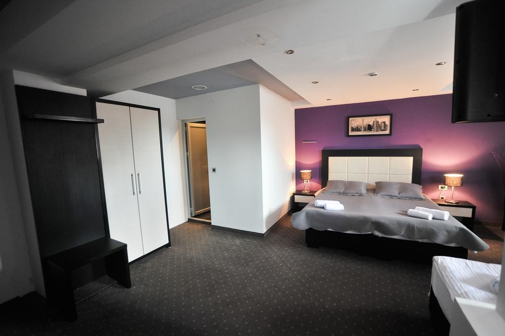 B&B Rose Vranje Bagian luar foto